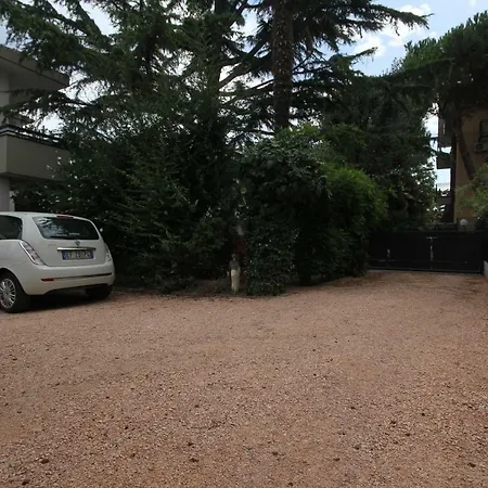 Villa Savina Appartamenti Riccione Exterior photo