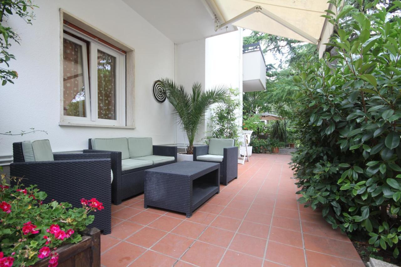 Apartment Villa Savina Appartamenti Riccione